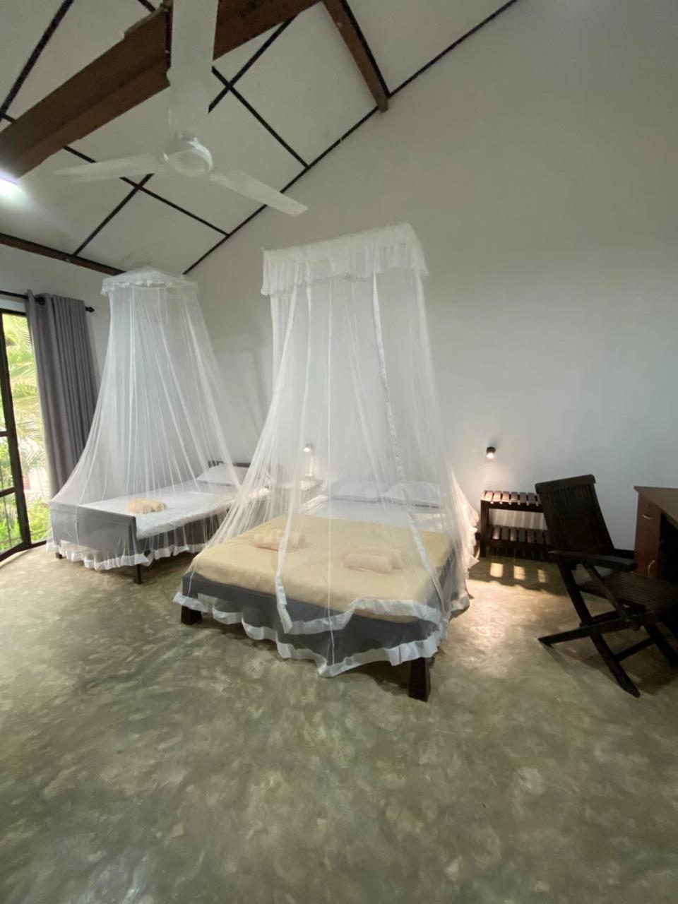 Pearl Villa Rooms And Hostel Unawatuna Exterior foto